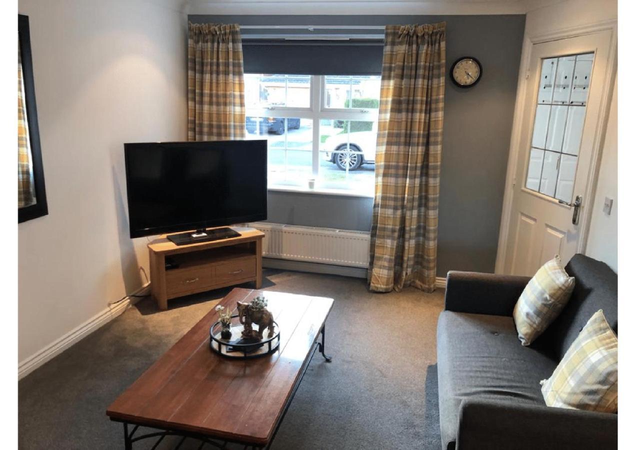 Perfectly Placed 3 Bed Home In A Peaceful Close Darlington  Eksteriør bilde